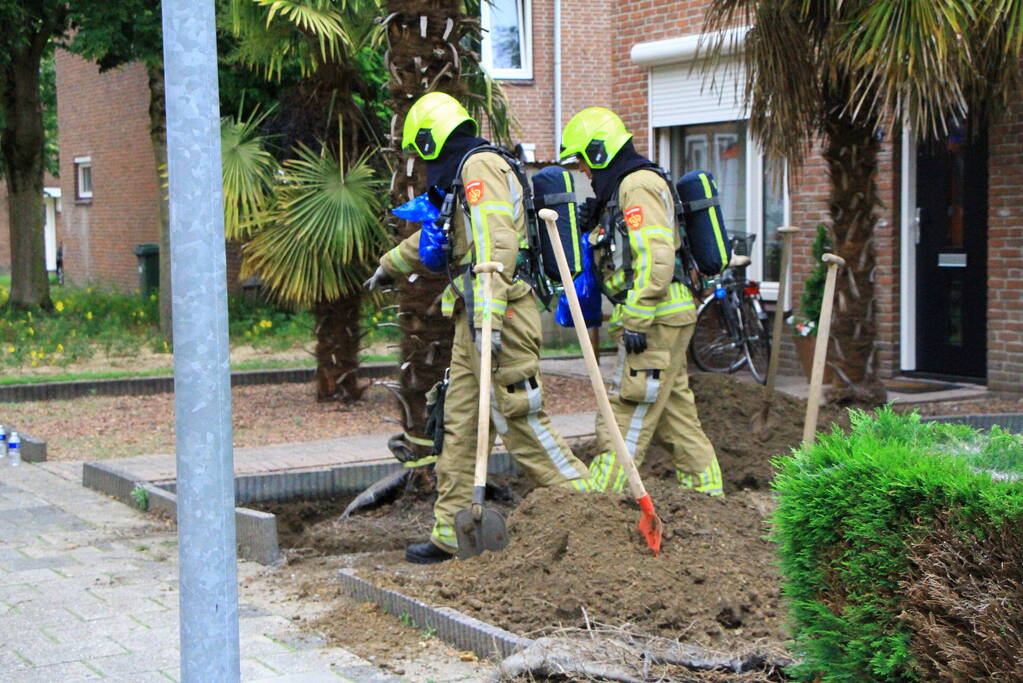 Gasleiding geraakt bij graafwerkzaamheden
