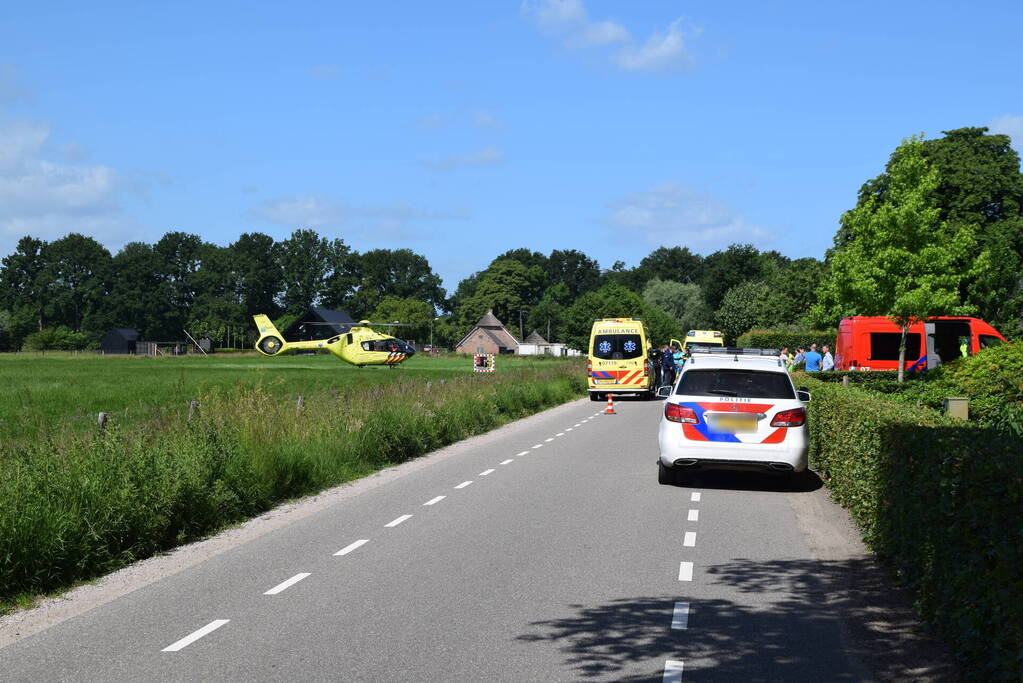 Motorrijder overleden bij botsing met auto