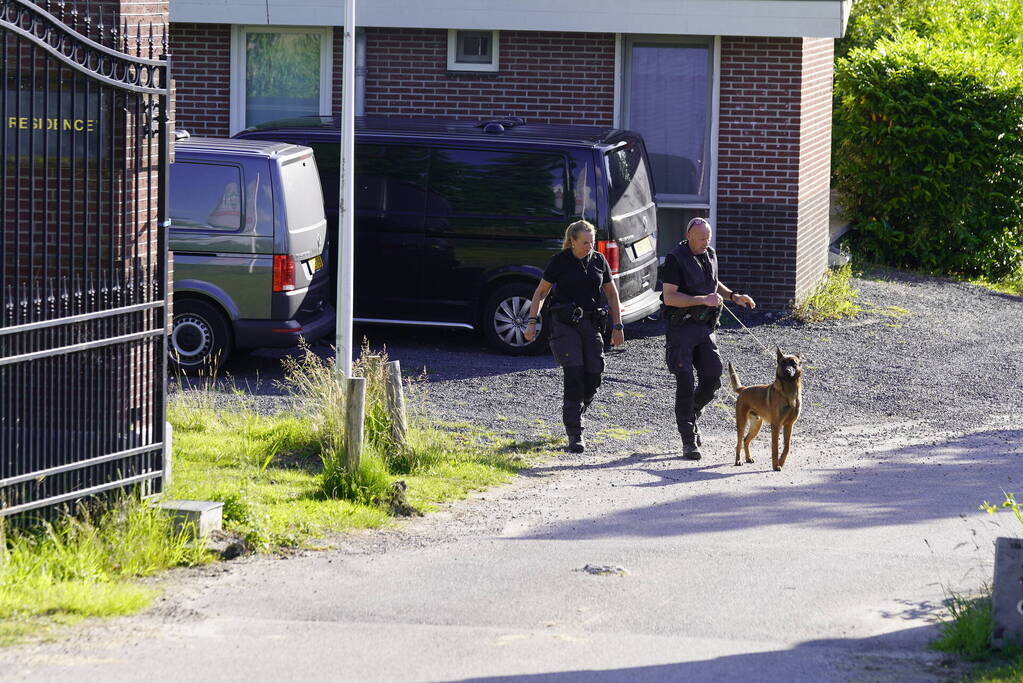 Politie doet onderzoek bij woning arbeidsmigranten