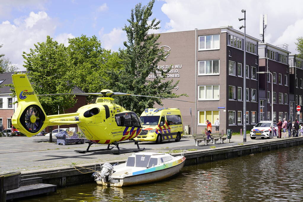 Traumahelikopter landt op De Korte Akkeren voor reanimatie