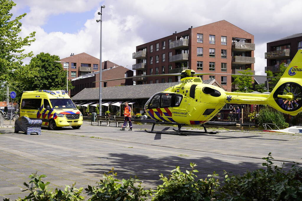 Traumahelikopter landt op De Korte Akkeren voor reanimatie