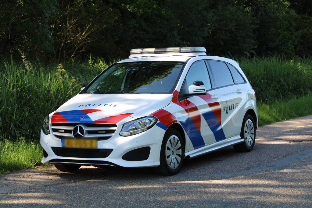 Bosgebied groots afgezet vanwege politieactie