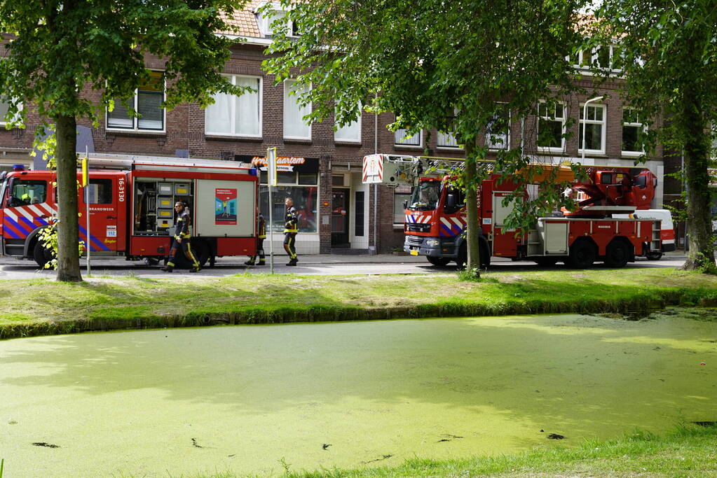 Brandweer doet onderzoek naar brandmelding