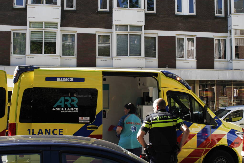 Twee gewonden bij steekpartij