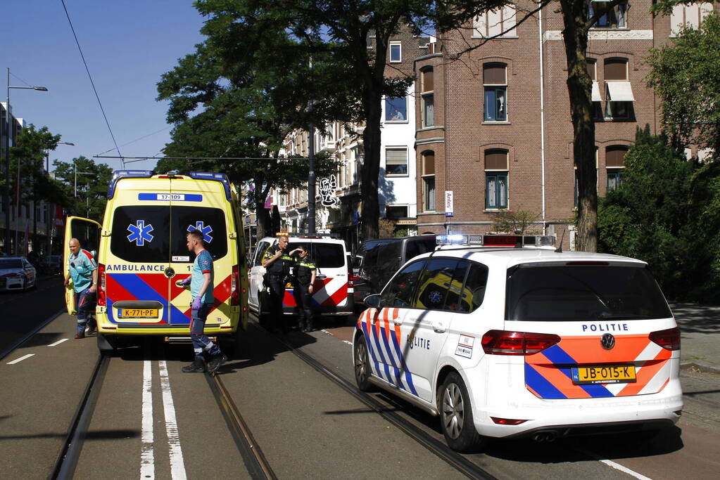 Twee gewonden bij steekpartij