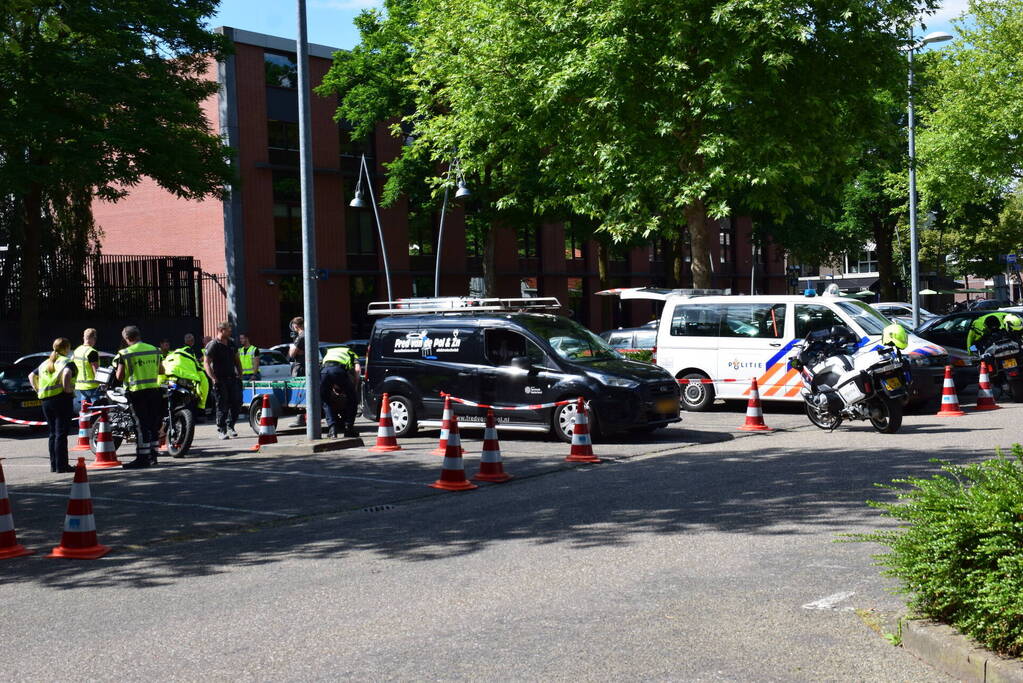 Politie neemt scooter in beslag tijdens controle