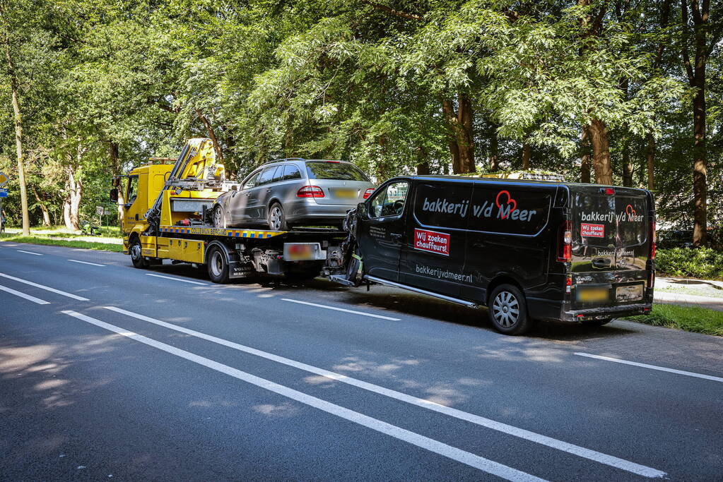 Schade na aanrijding bij stoplicht