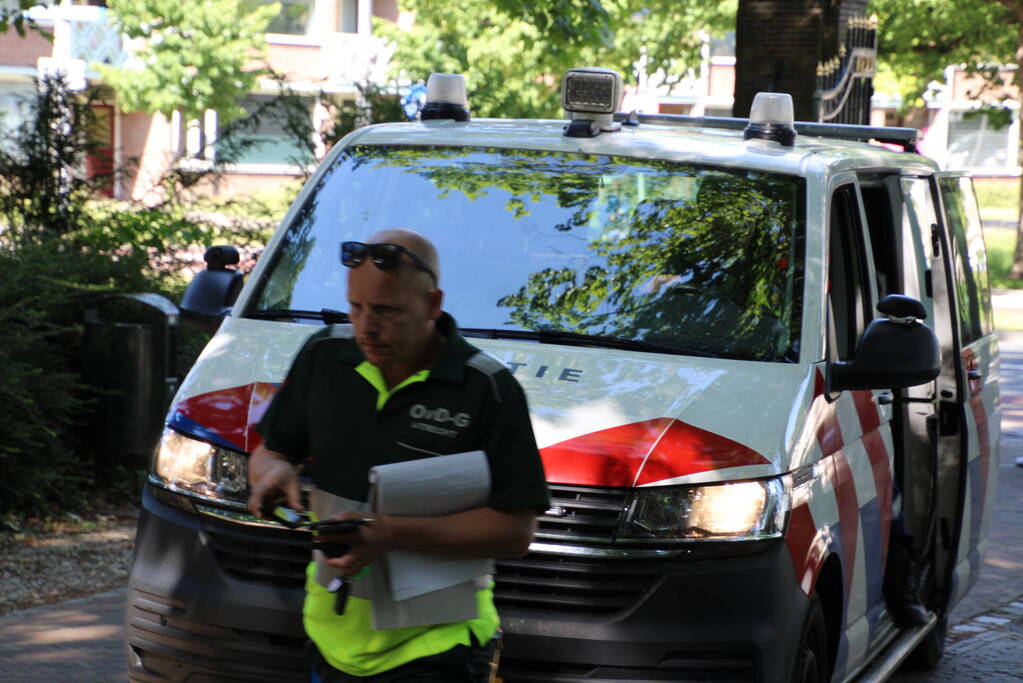 Persoon onder verdachte omstandigheden aangetroffen in bos