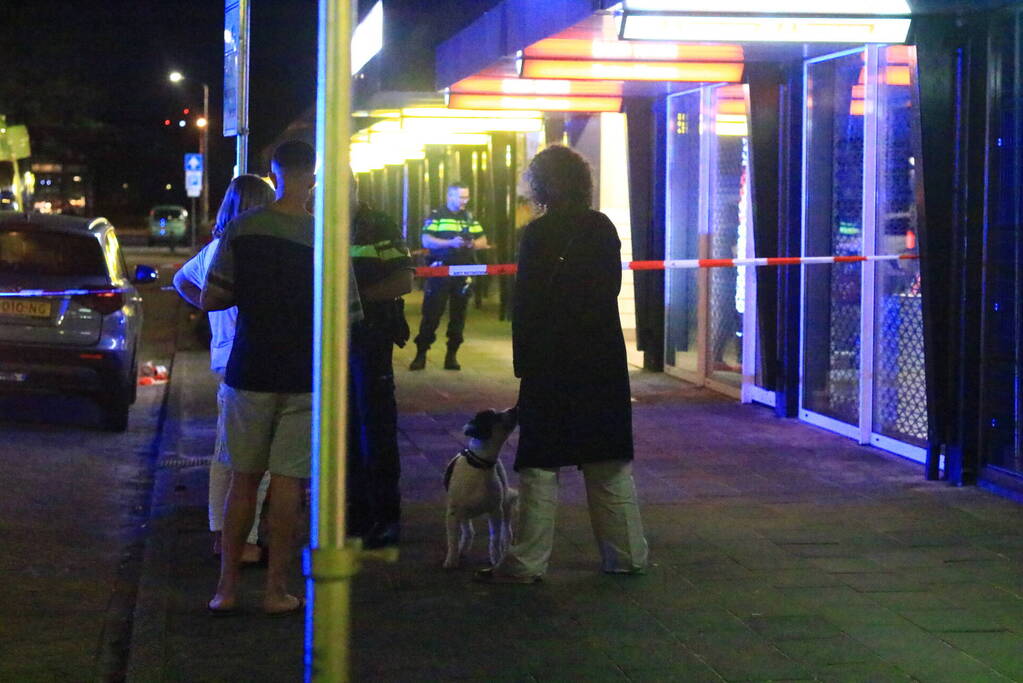 Persoon met steekwond aangetroffen op straat