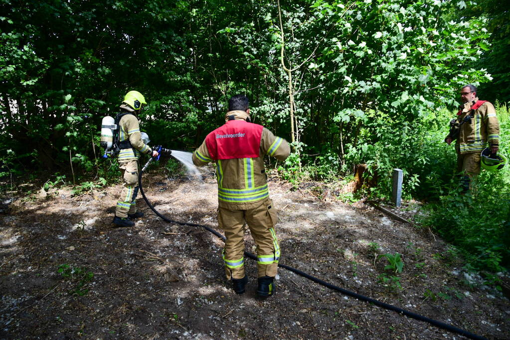 Buitenbrand in de kiem gesmoord