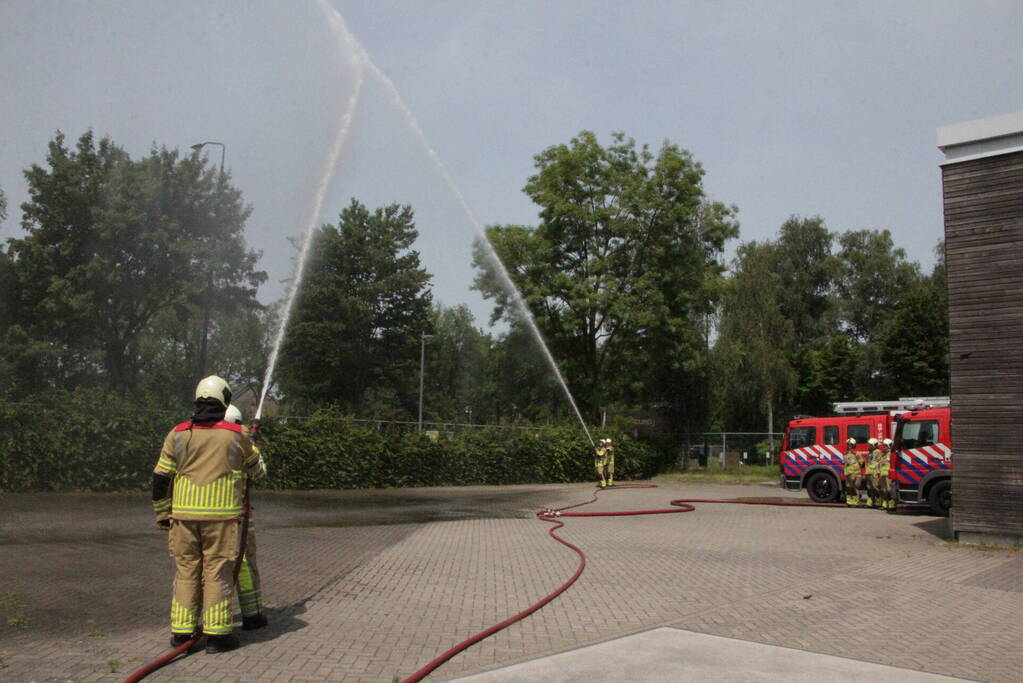 Brandweer herdenkt omgekomen collega's