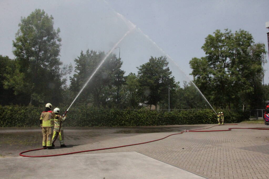 Brandweer herdenkt omgekomen collega's