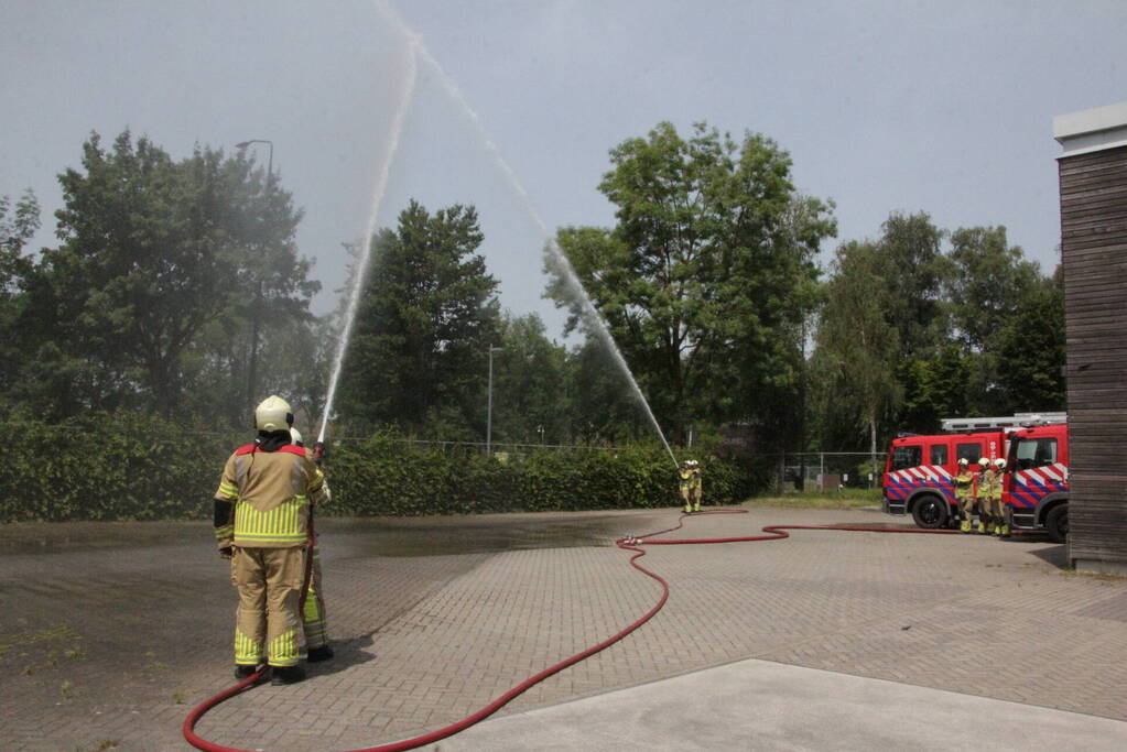 Brandweer herdenkt omgekomen collega's