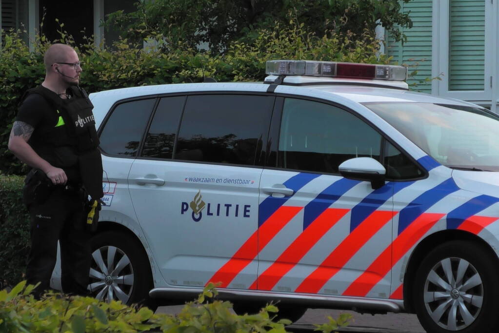 Persoon aangehouden door omstanders na overval