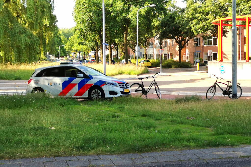 Fietser geschept door automobilist