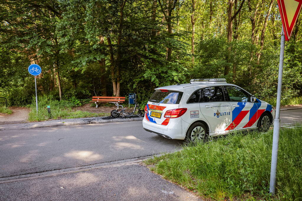 Opnieuw gaat een deelscooter in vlammen op