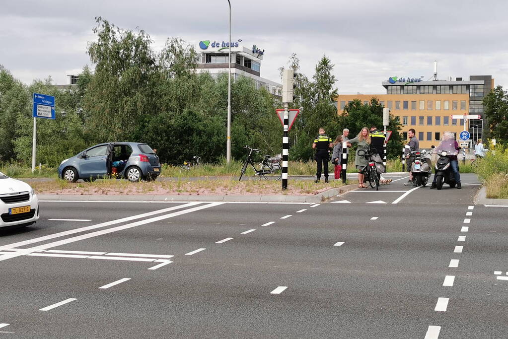 Overstekende fietser aangereden