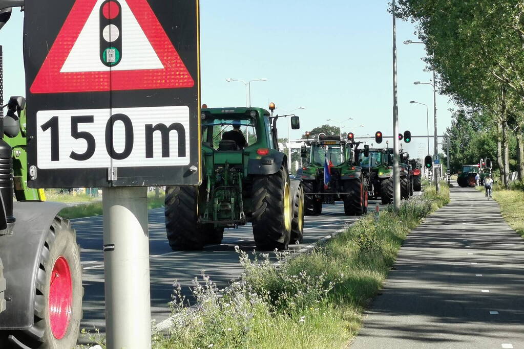 Boeren onderweg naar landelijke actie