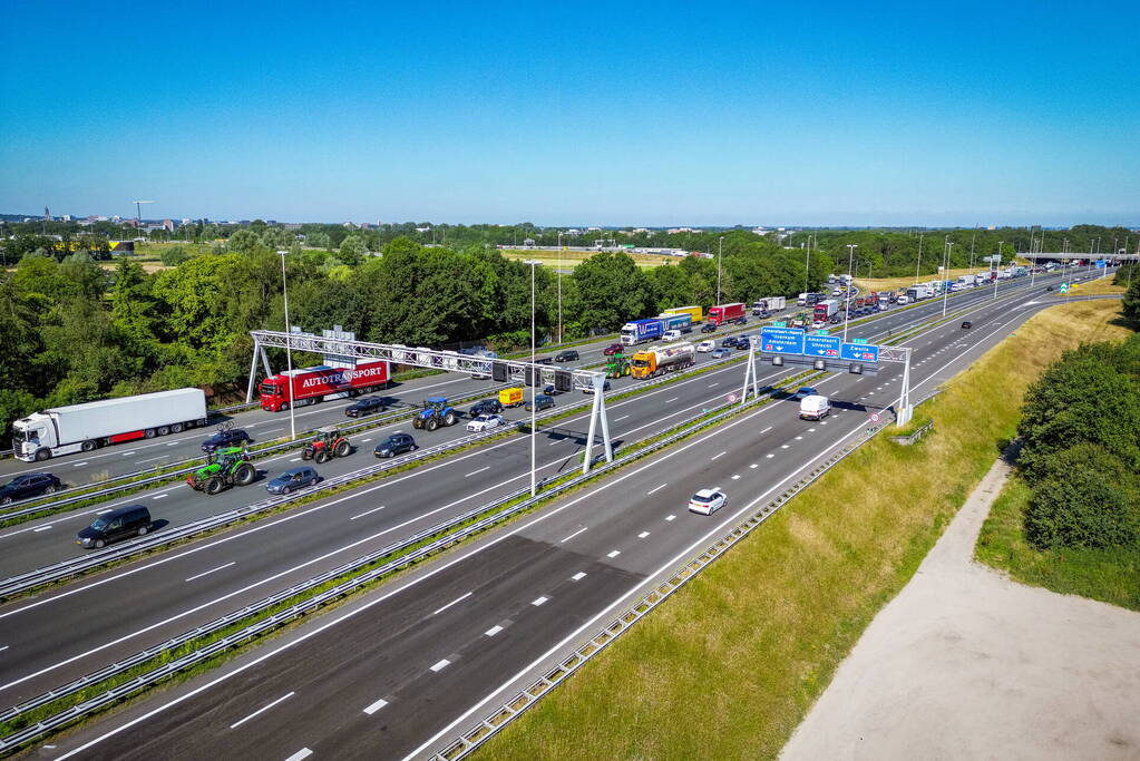 Boeren massaal onderweg naar Stroe