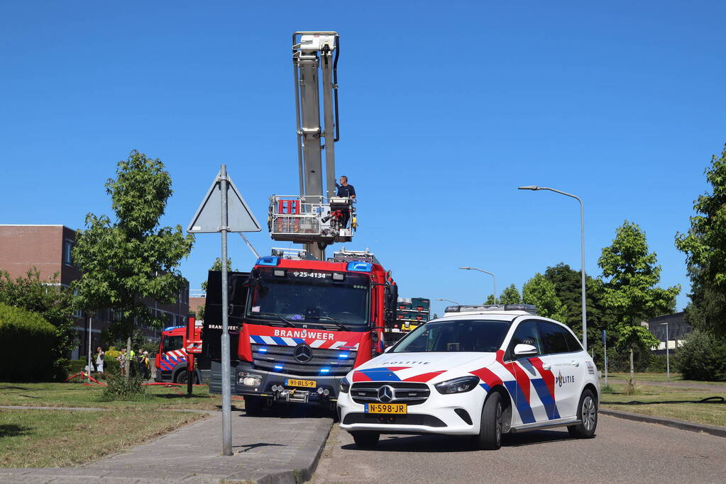 Brand op bovenste verdieping van hoekwoning