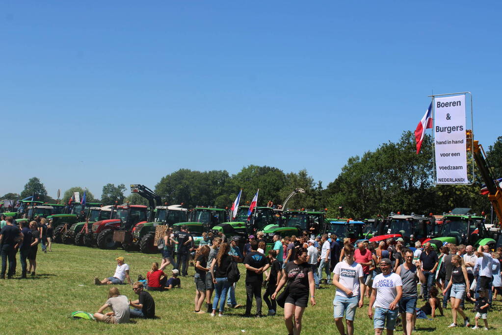 Massale opkomst bij landelijke protestdag agrarische sector