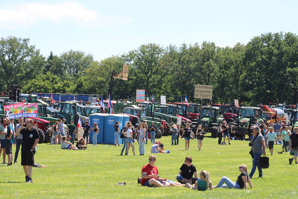 Massale opkomst bij landelijke protestdag agrarische sector