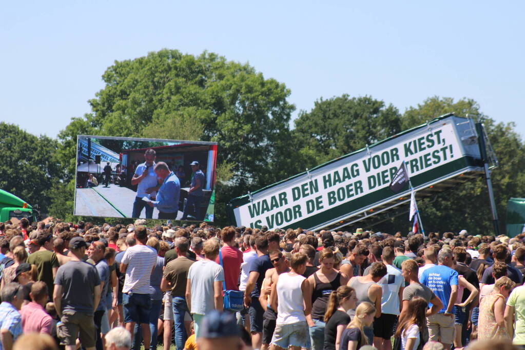 Massale opkomst bij landelijke protestdag agrarische sector