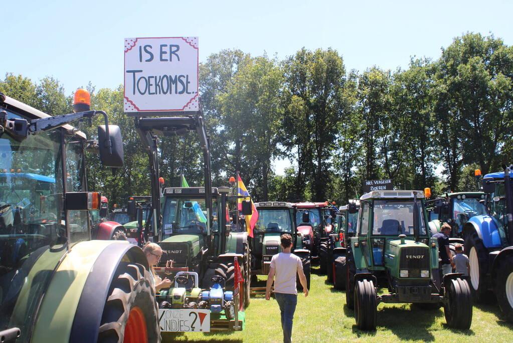 Massale opkomst bij landelijke protestdag agrarische sector