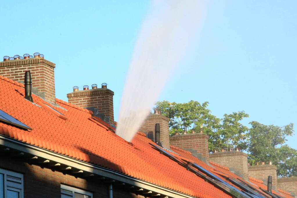 Brand op zolder in rijtjeswoning