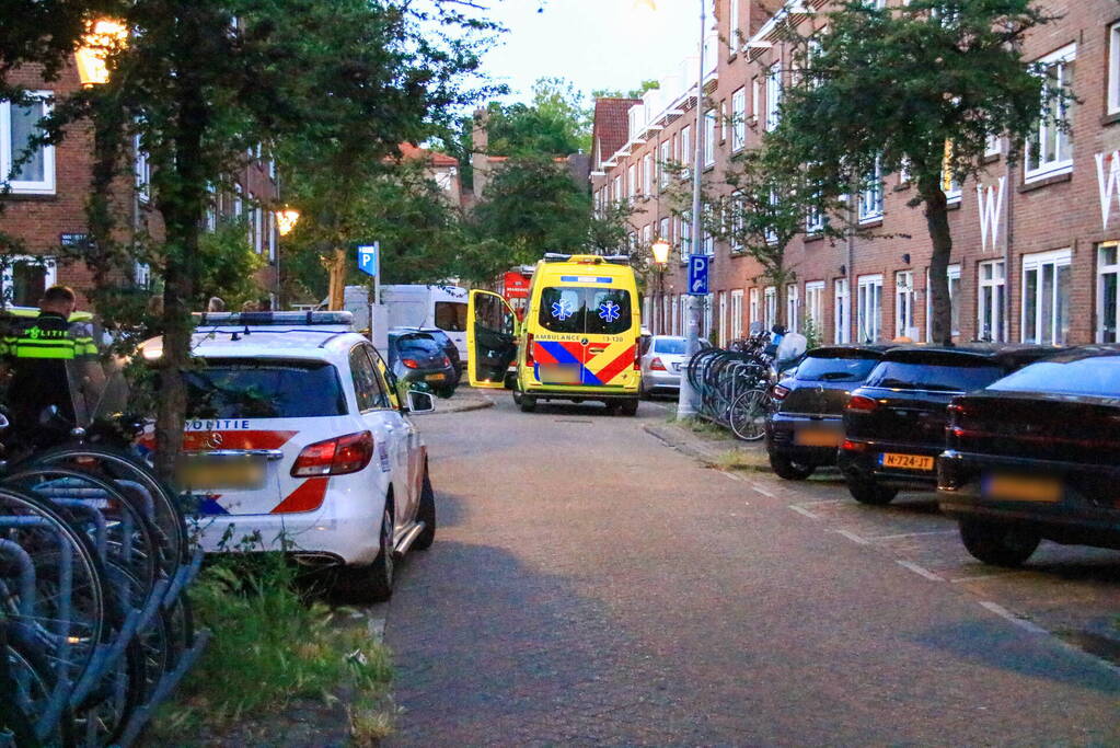Straat afgelopen Explosieven Opruimingsdienst Defensie doet onderzoek