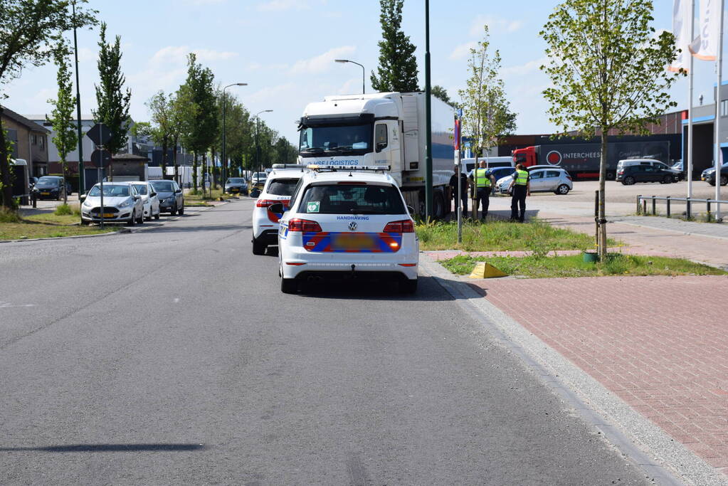 Vrachtwagen verliest liters diesel