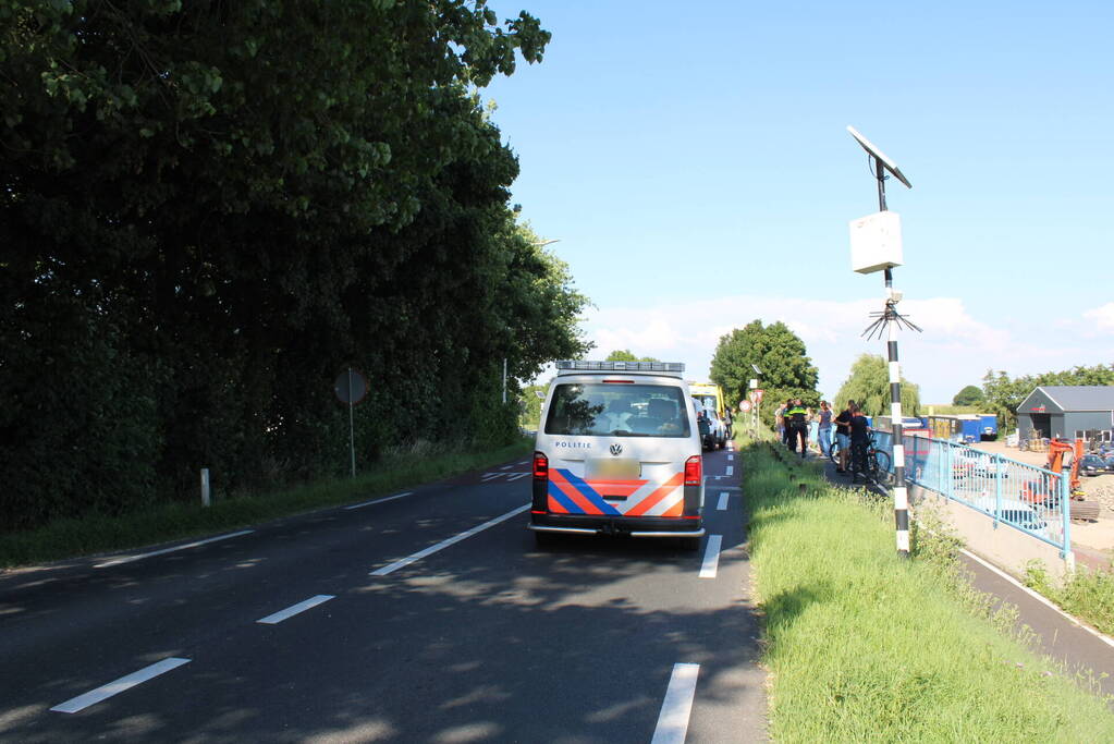 Vier voettuigen betrokken bij kettingbotsing