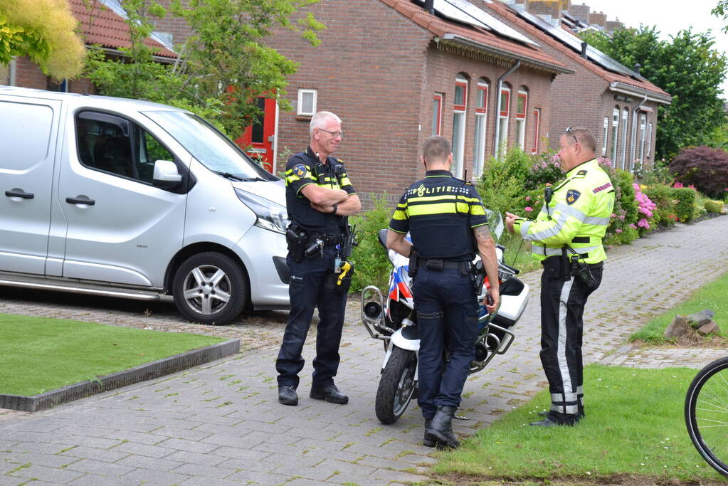 Fietser ten val na botsing met caravan