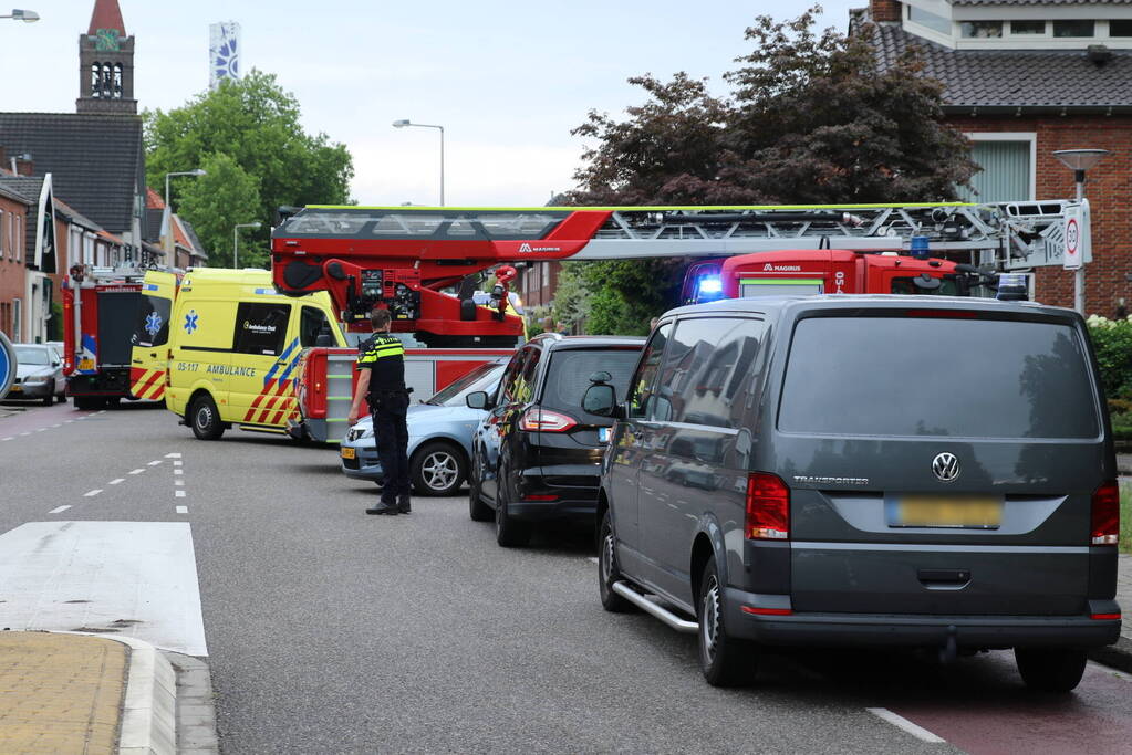 Dode bij ongeval tussen scooterrijder en vrachtwagen