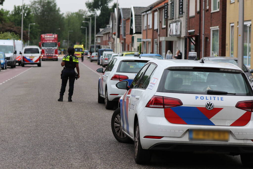 Dode bij ongeval tussen scooterrijder en vrachtwagen