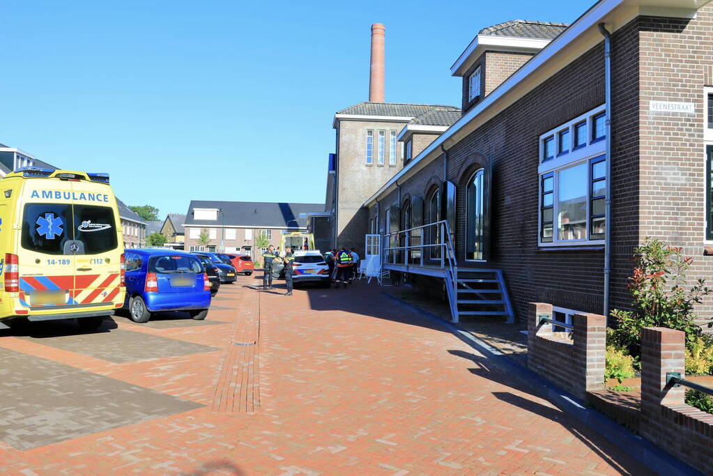 Traumahelikopter landt voor incident in voormalige zuivelfabriek Eemlandia