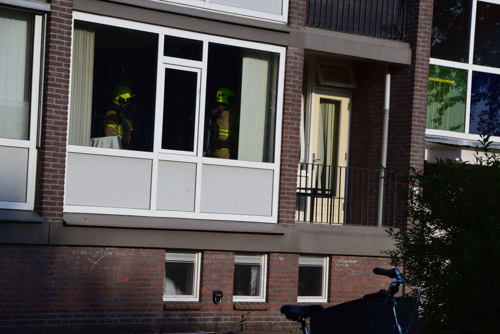 Veel hulpdiensten ingezet voor incident in woning