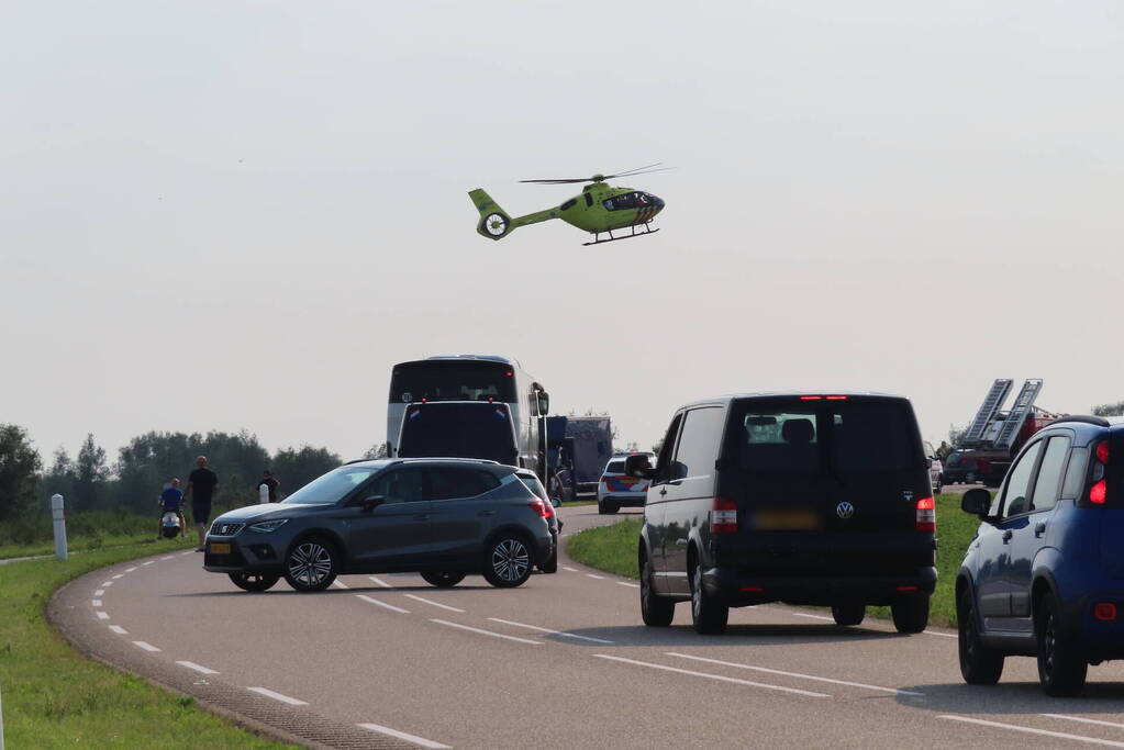 Traumahelikopter ingezet bij ernstig verkeersongeval