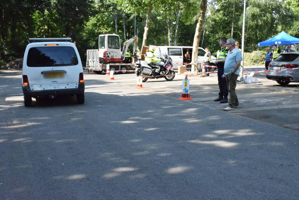 Politie treft inbrekerswerktuig aan bij grote controle