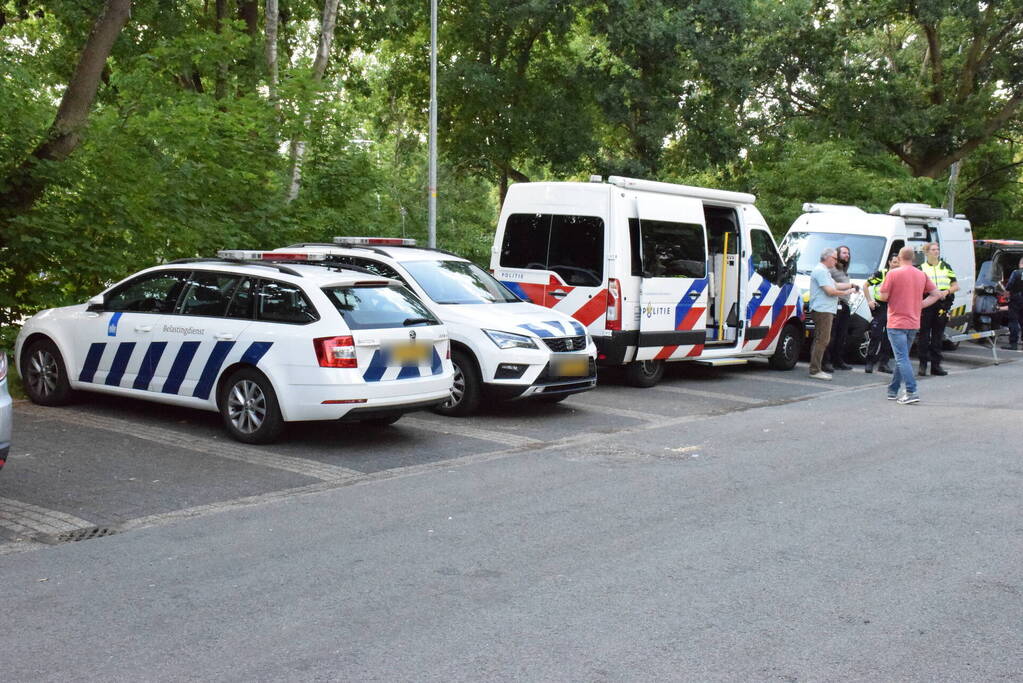 Politie treft inbrekerswerktuig aan bij grote controle