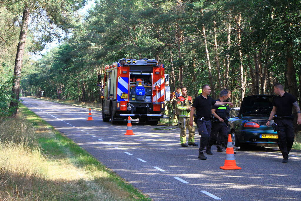 Autobrand snel onder controle