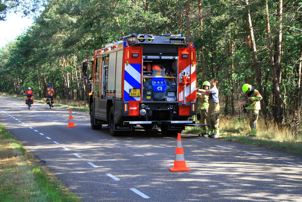 Autobrand snel onder controle