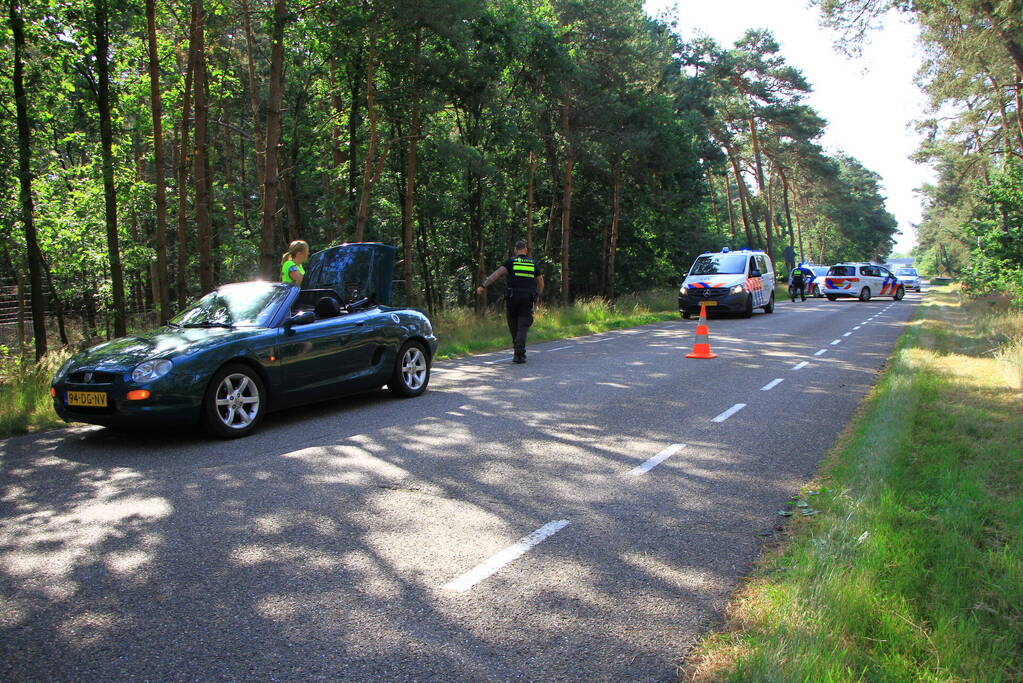 Autobrand snel onder controle