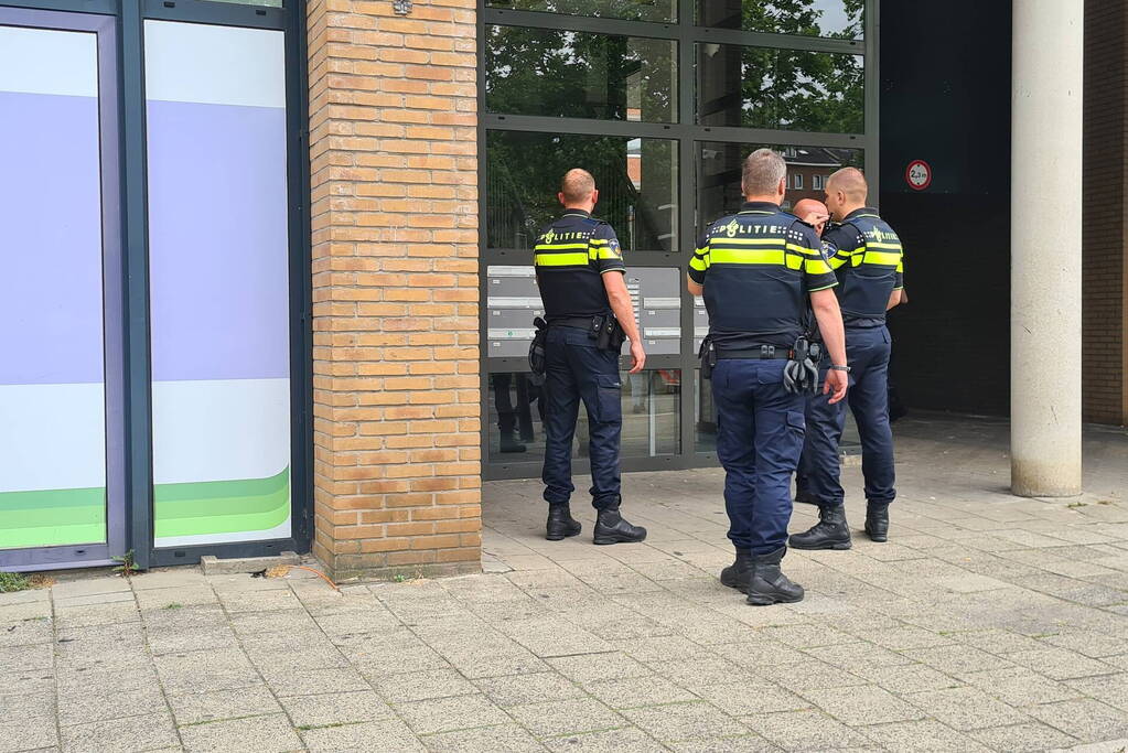 Explosief afgegaan aan deur van appartement