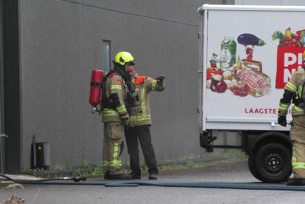 Elektrische bezorgwagen Picnic vliegt in brand