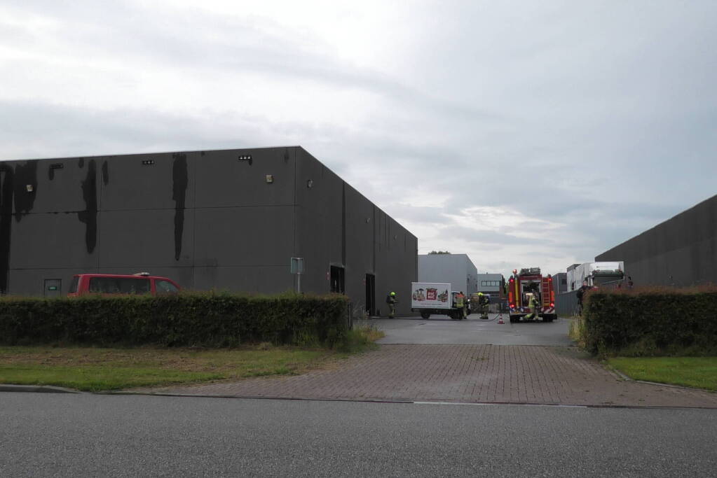 Elektrische bezorgwagen Picnic vliegt in brand