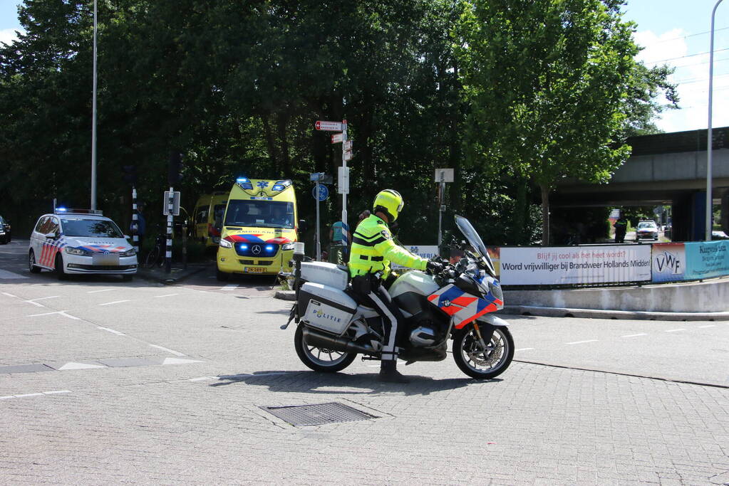 Fietser zwaargewond na frontale aanrijding op fietspad
