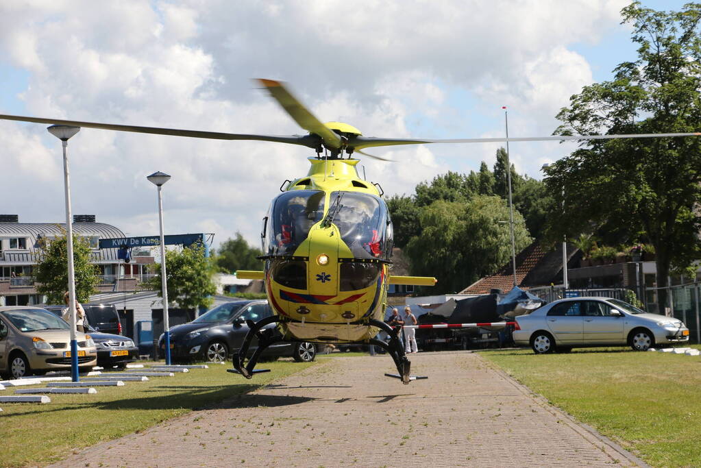 Fietser zwaargewond na frontale aanrijding op fietspad