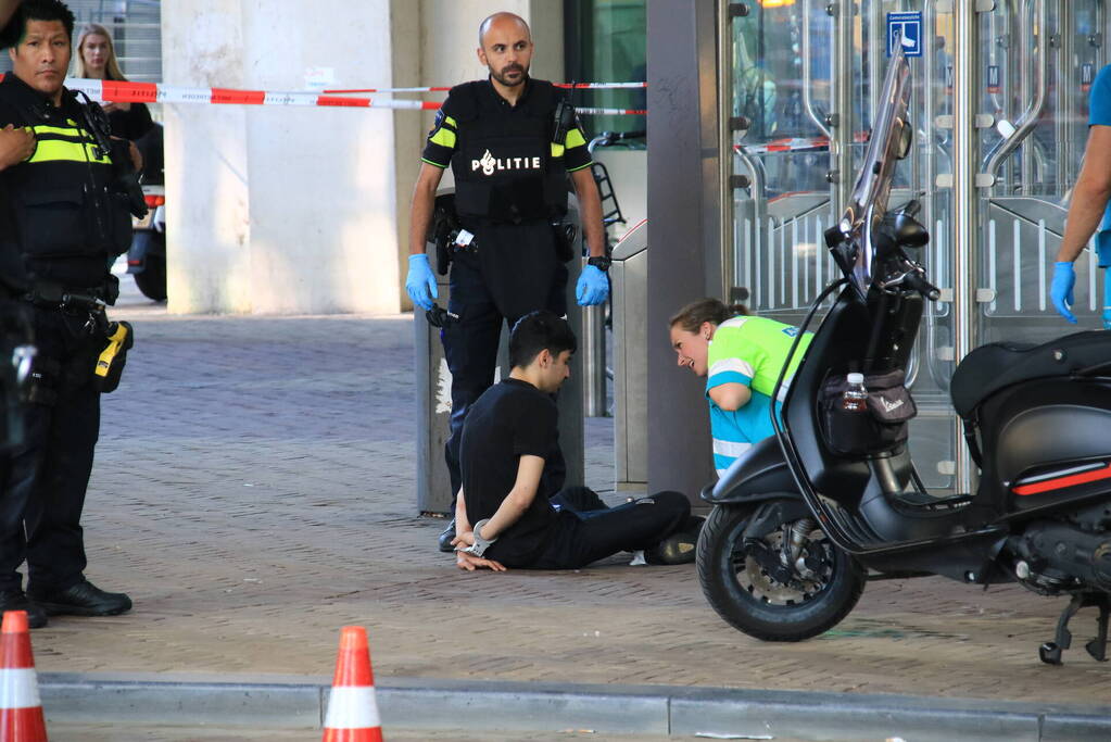 Gewonde en aanhouding bij schietpartij op straat
