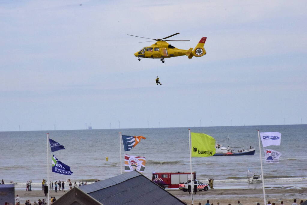 Reddingsbrigade jaarlijks grote reddingsdemonstratie